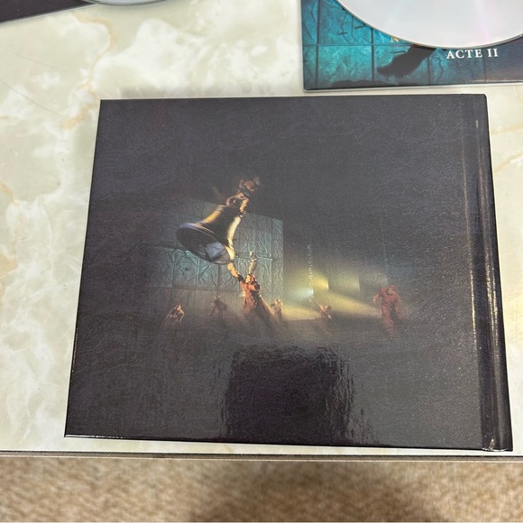 Notre Dame De Paris - Version Intégrale (2 CD et Livre) 1998 - Picture 6 of 12